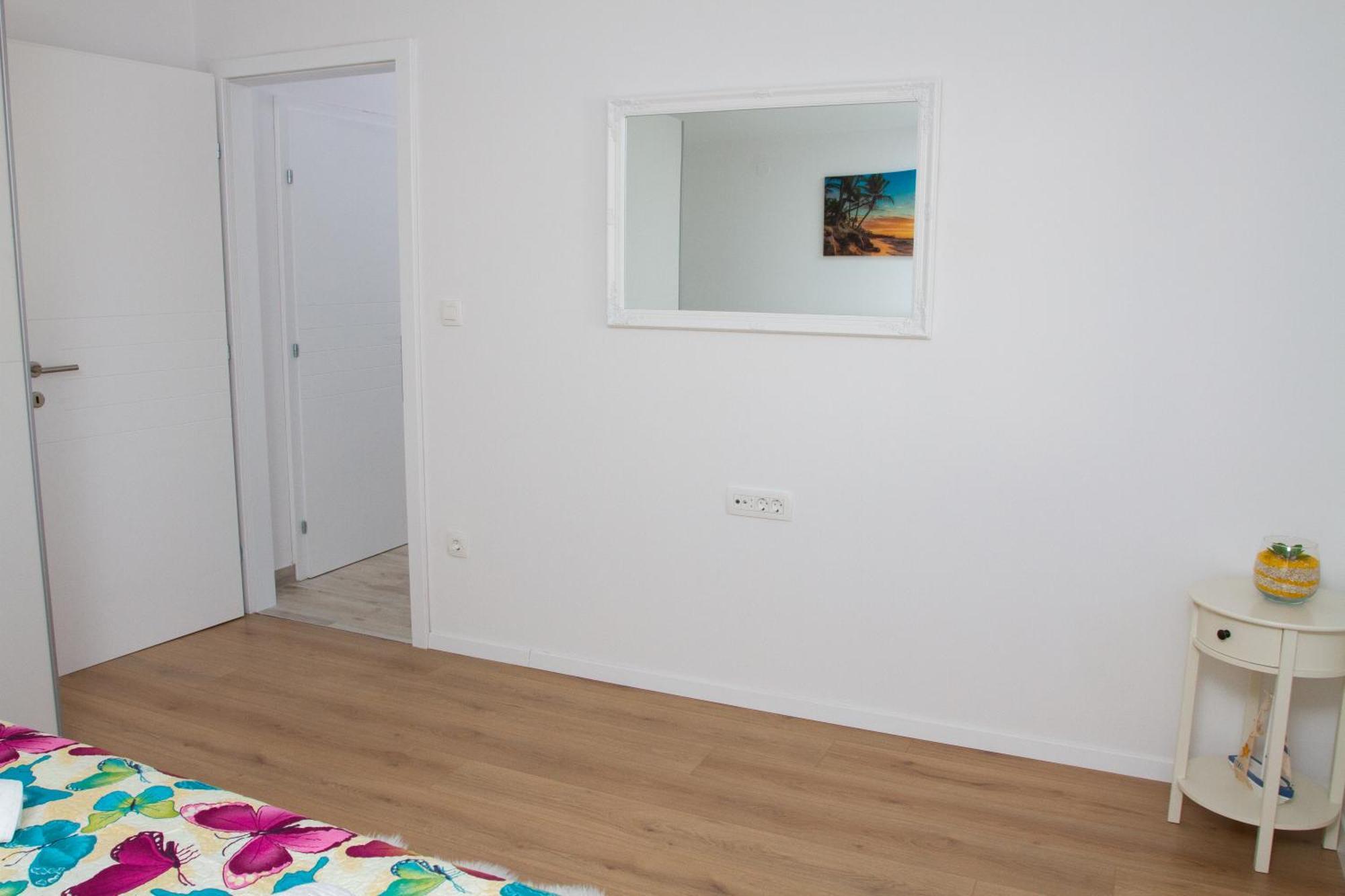 Unforgettable Sea View Apartments Bakota Podstrana Exteriör bild
